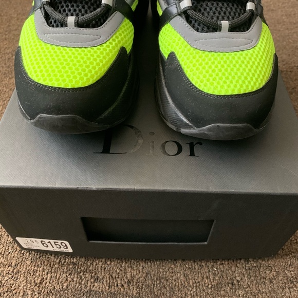 B22 Dior Sneakers - Picture 4 of 5